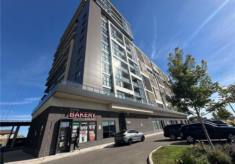 550-north-service-road-grimsby-ontario-40838195