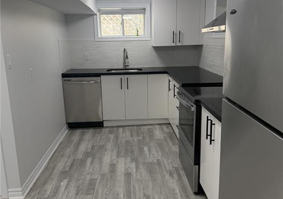 377-martin-street-milton-ontario-40838215