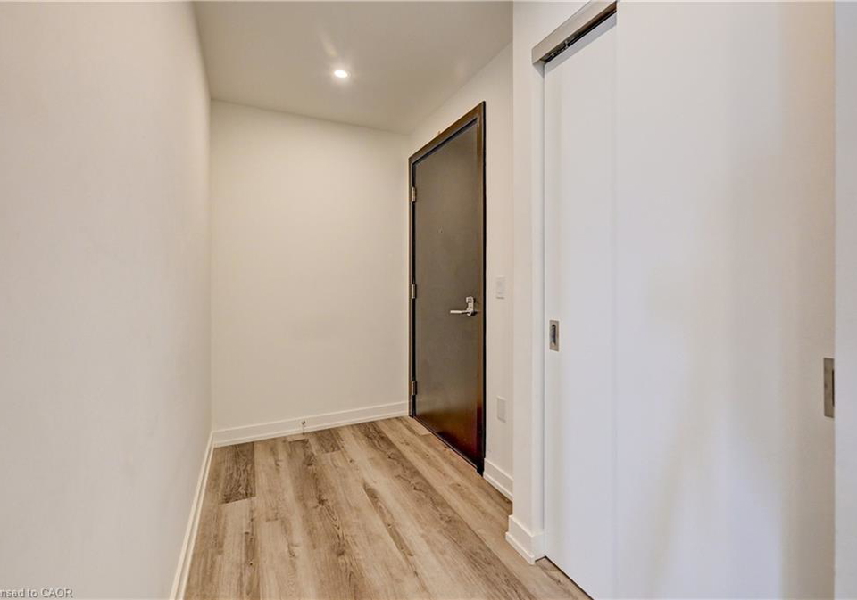 15-wellington-street-kitchener-ontario-40838231