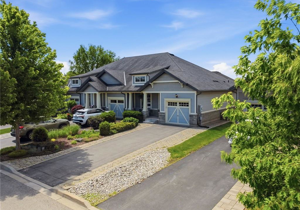 6-manorwood-road-smithville-ontario-40838253