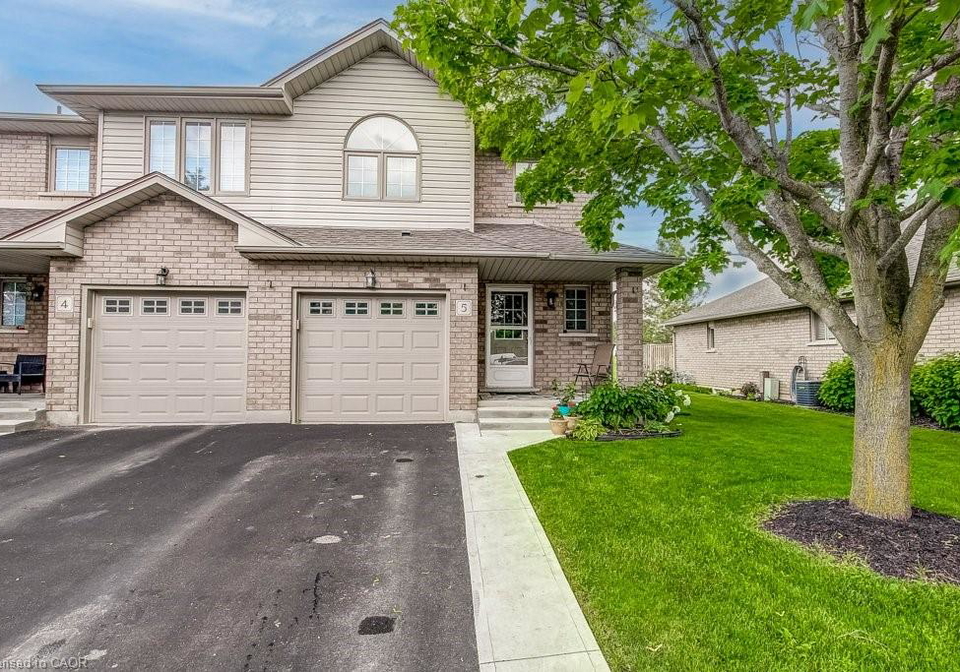 40-braemar-avenue-caledonia-ontario-40838262