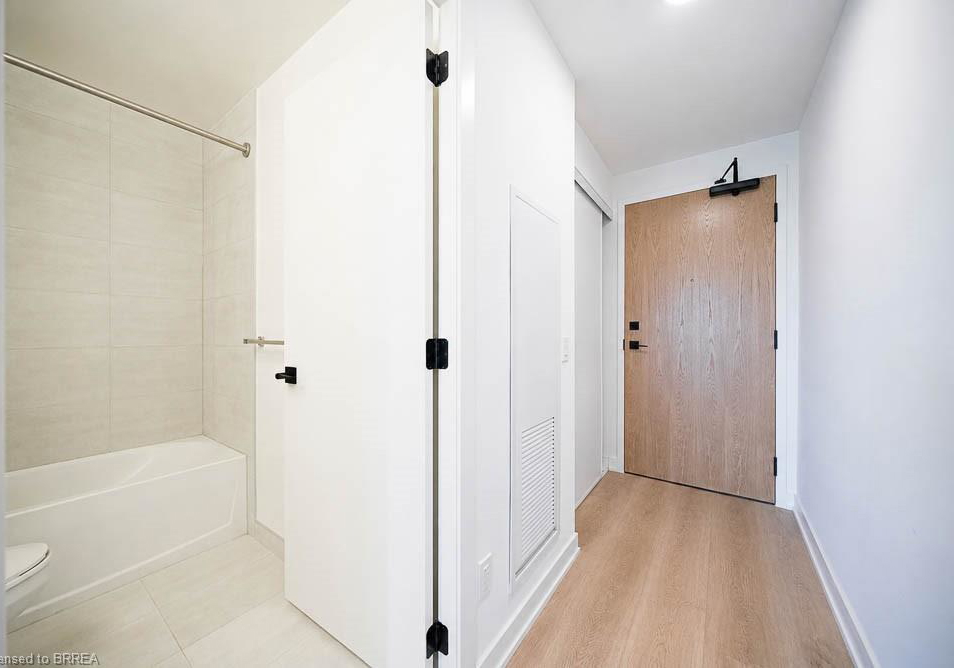33-erie-avenue-brantford-ontario-40838272