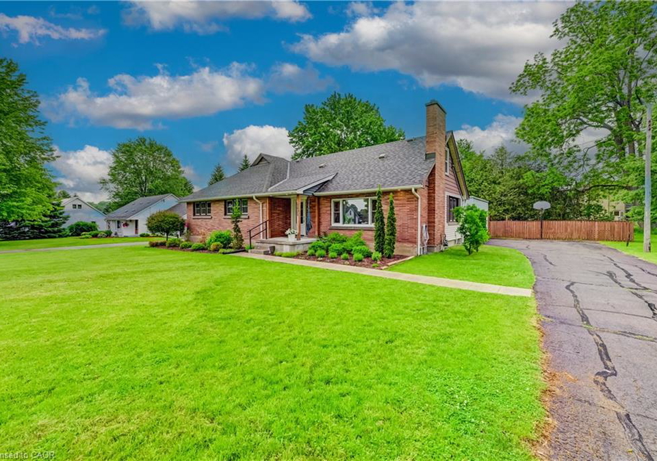 131-byron-street-thamesford-ontario-40838280