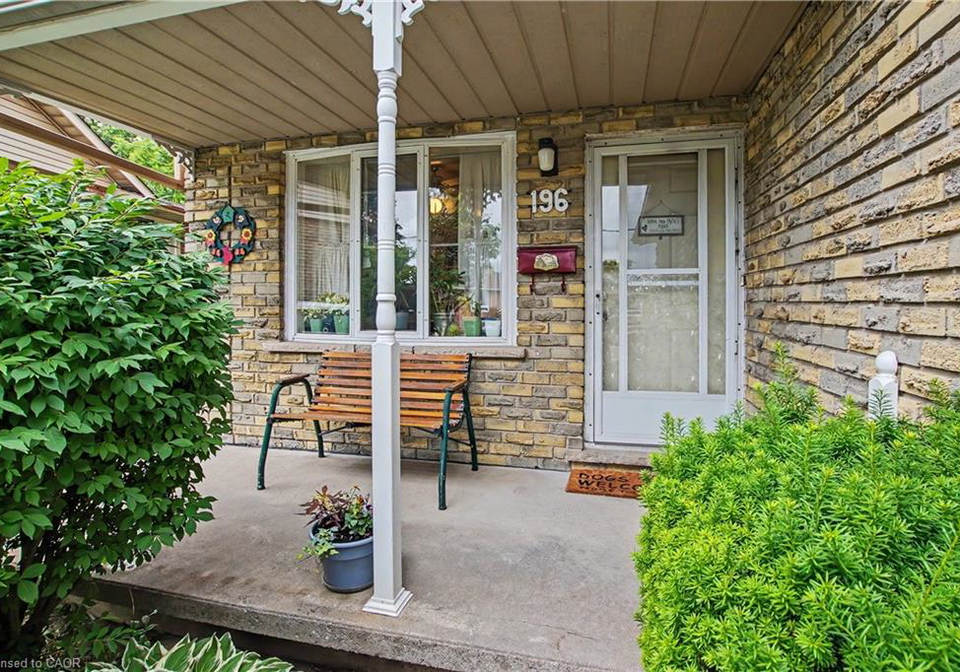 196-guildwood-drive-hamilton-ontario-40838283