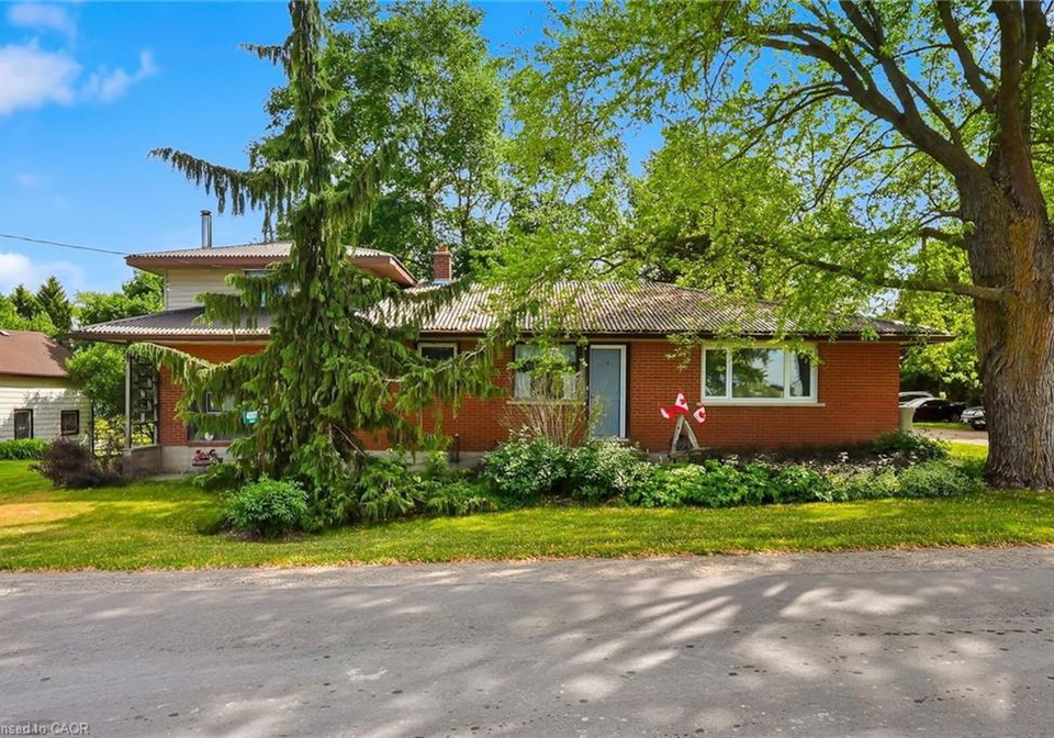 4007-line-61-milverton-ontario-40838312