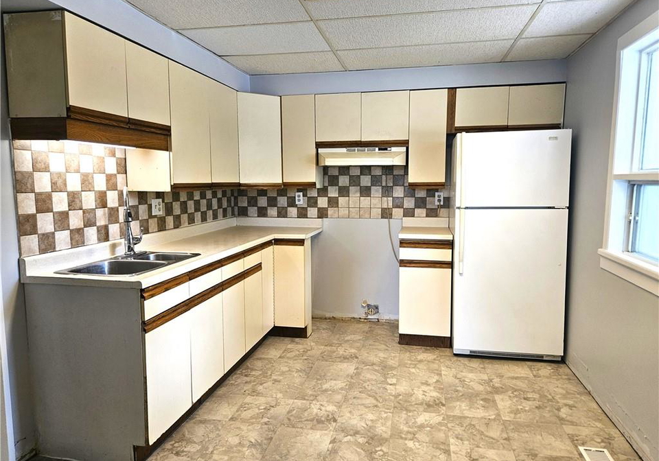 278-egremont-street-n-mount-forest-ontario-40838346