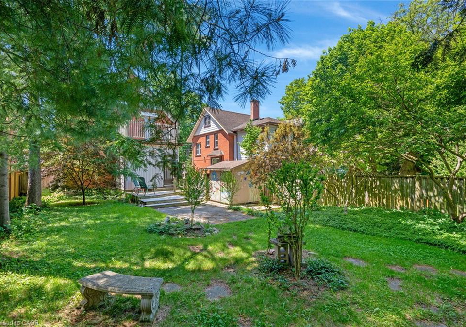 130-moore-avenue-kitchener-ontario-40838351
