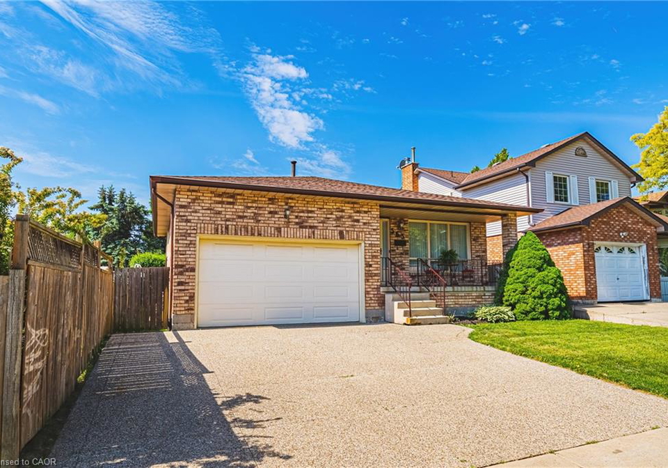 565-stone-church-road-e-hamilton-ontario-40838373