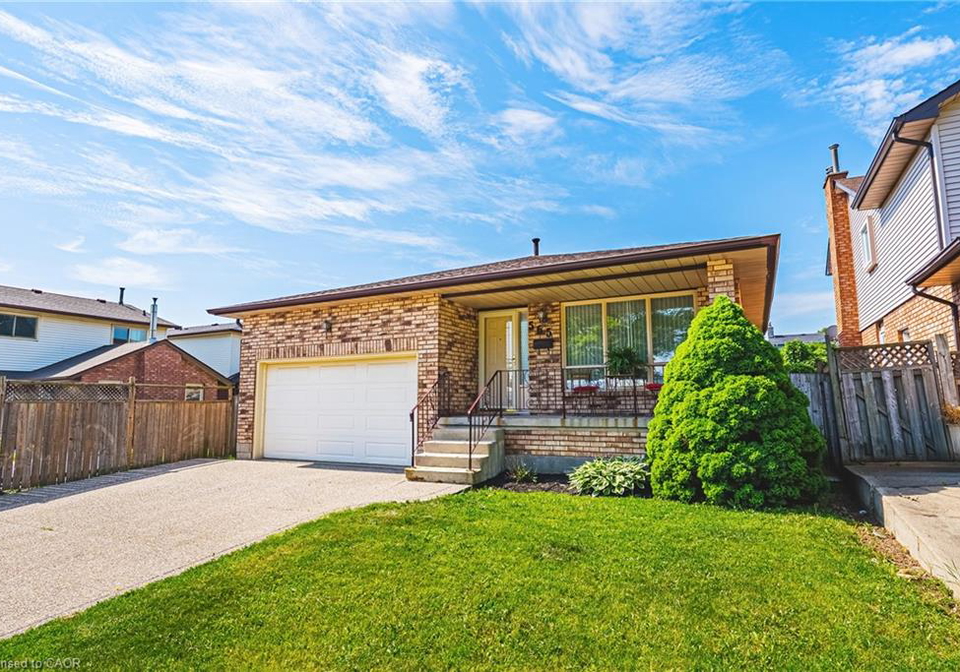 565-stone-church-road-e-hamilton-ontario-40838373