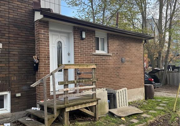 61-waterloo-drive-kitchener-ontario-40838389