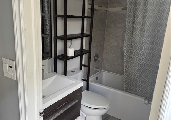 61-waterloo-drive-kitchener-ontario-40838389