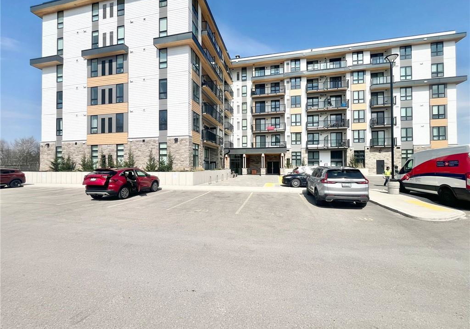 101-golden-eagle-road-waterloo-ontario-40838407