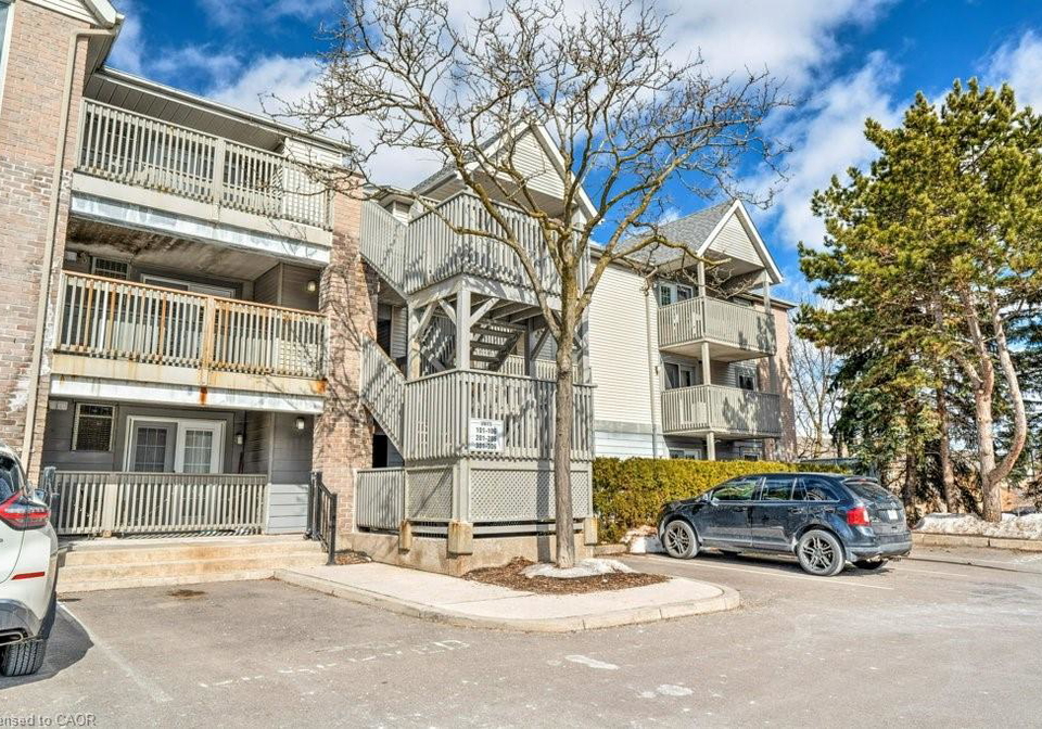 2040-cleaver-avenue-burlington-ontario-40838417
