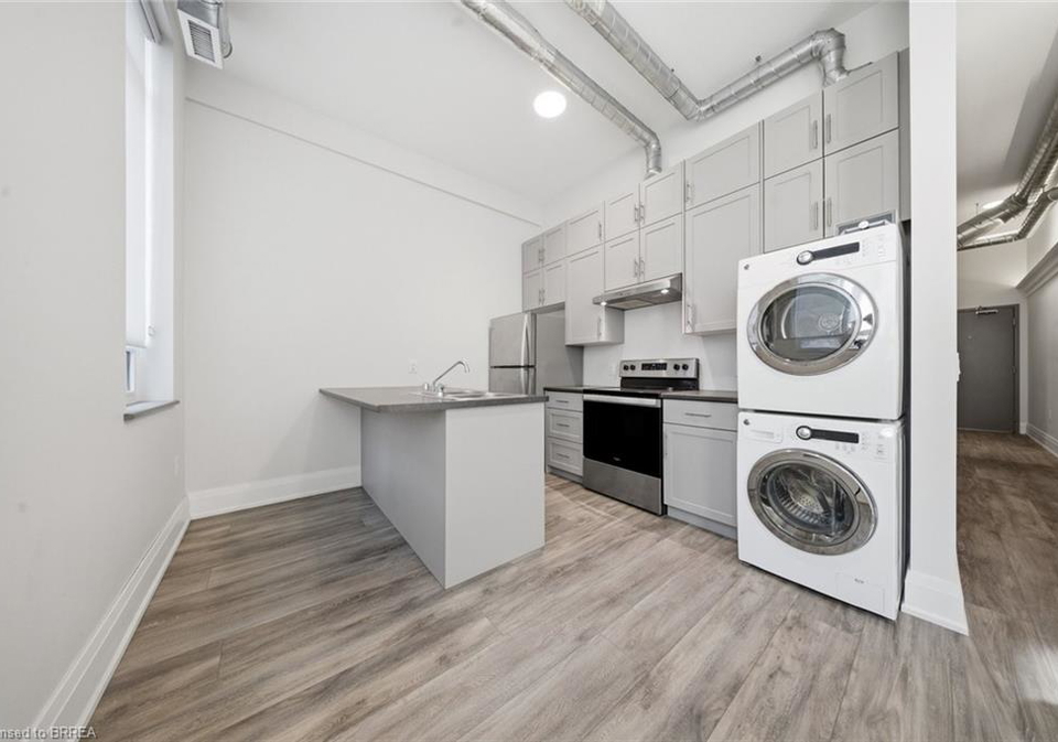 11-queen-street-brantford-ontario-40838422