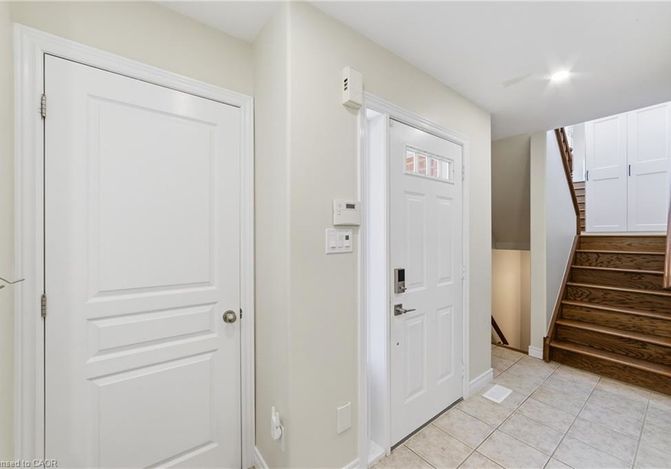 242-upper-mount-albion-road-stoney-creek-ontario-40838432