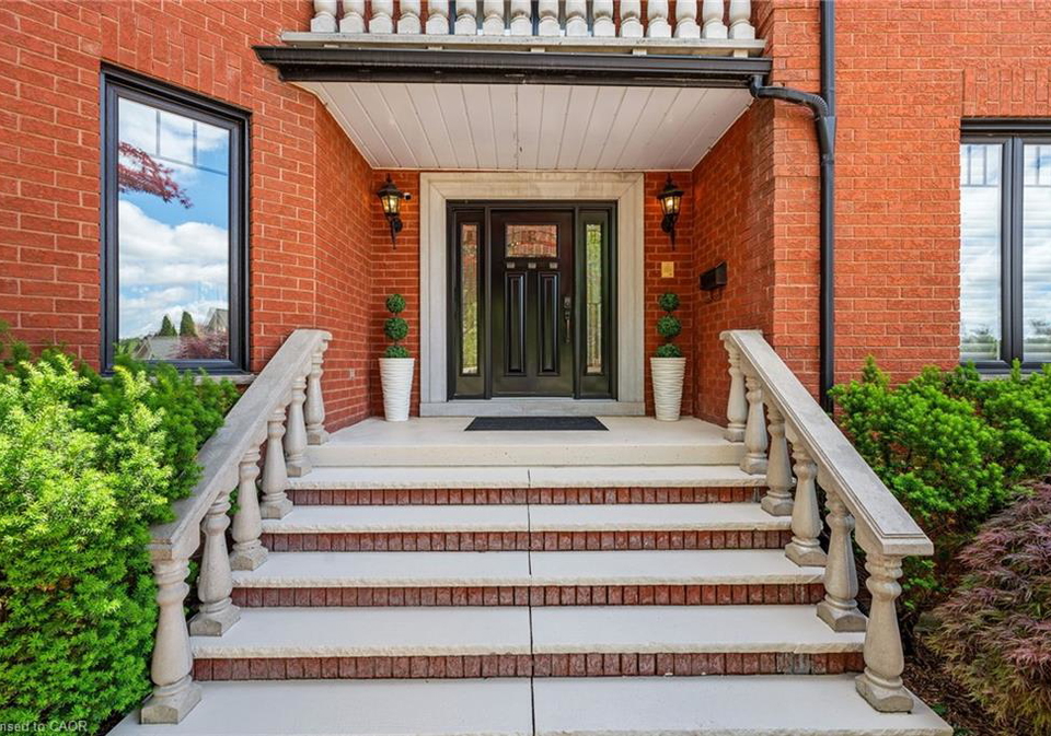 39-elodia-court-e-hamilton-ontario-40838458