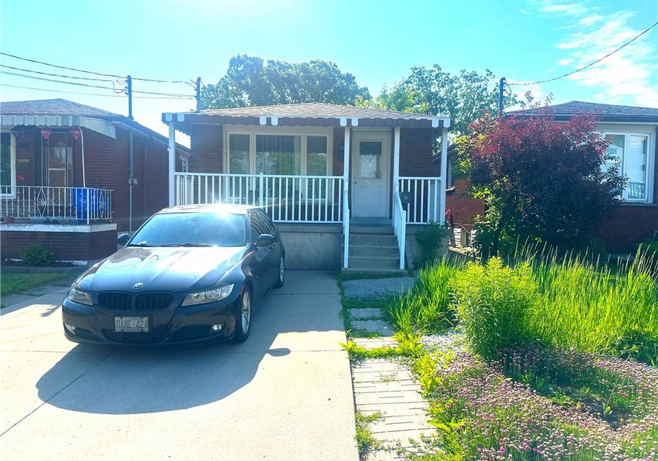 70-ellis-avenue-hamilton-ontario-40838471