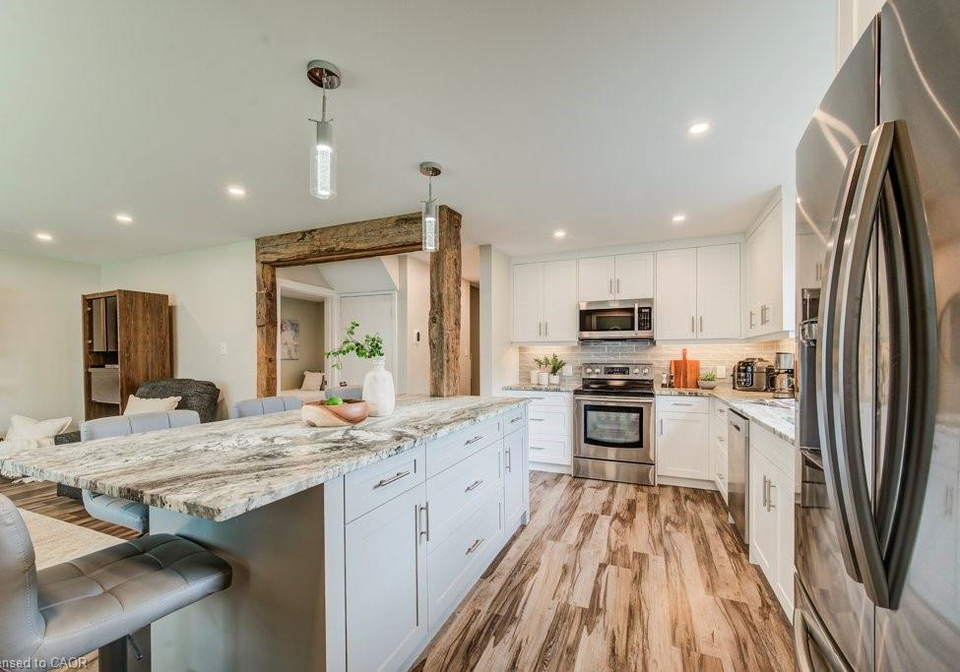 24-belmont-avenue-e-kitchener-ontario-40838502