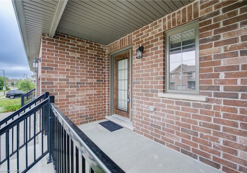 831-paris-boulevard-waterloo-ontario-40838535
