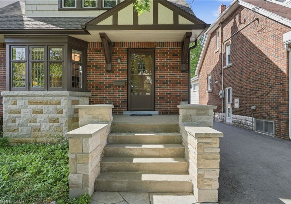 97-cline-avenue-n-hamilton-ontario-40838540