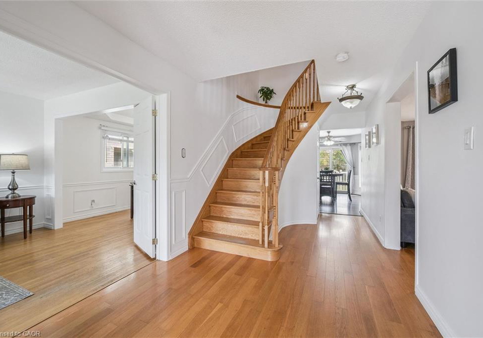 662-burnett-avenue-cambridge-ontario-40838542