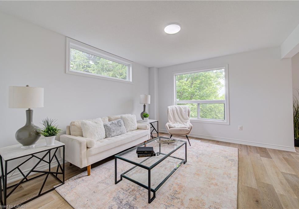 704-star-flower-avenue-waterloo-ontario-40838570