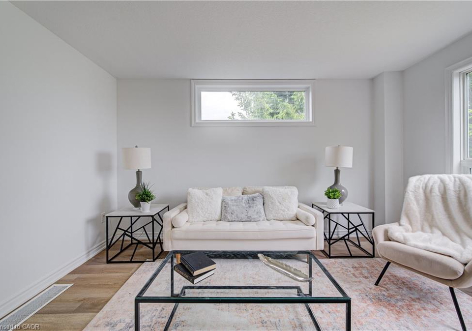 704-star-flower-avenue-waterloo-ontario-40838570