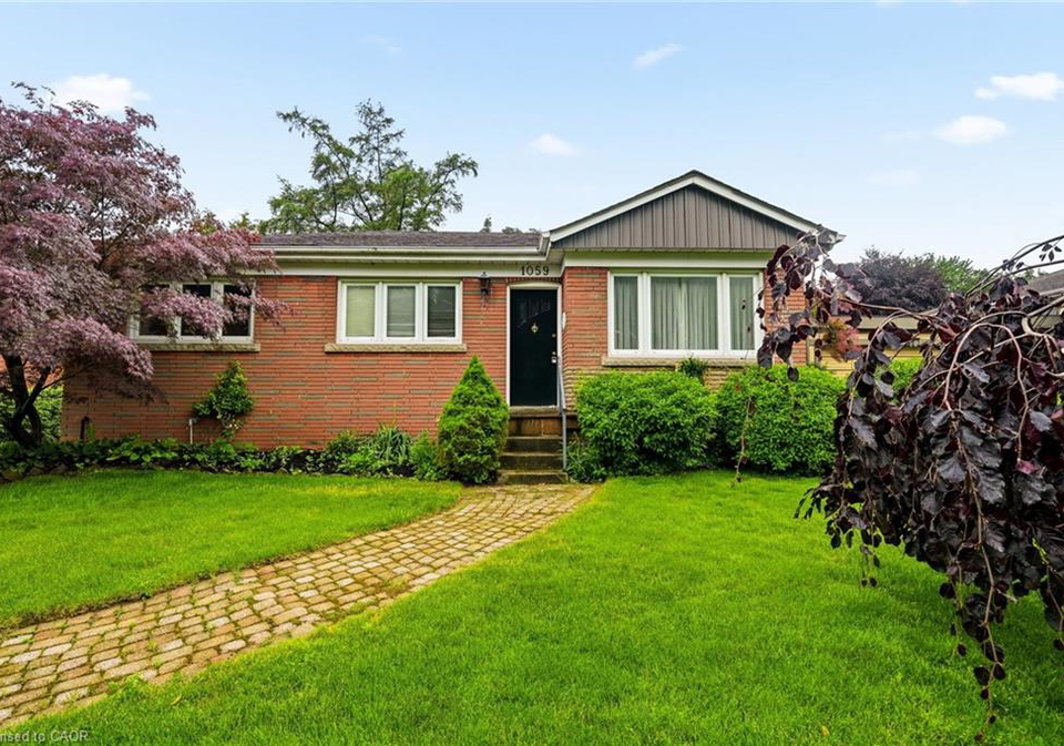 1059-shepherds-drive-burlington-ontario-40838585