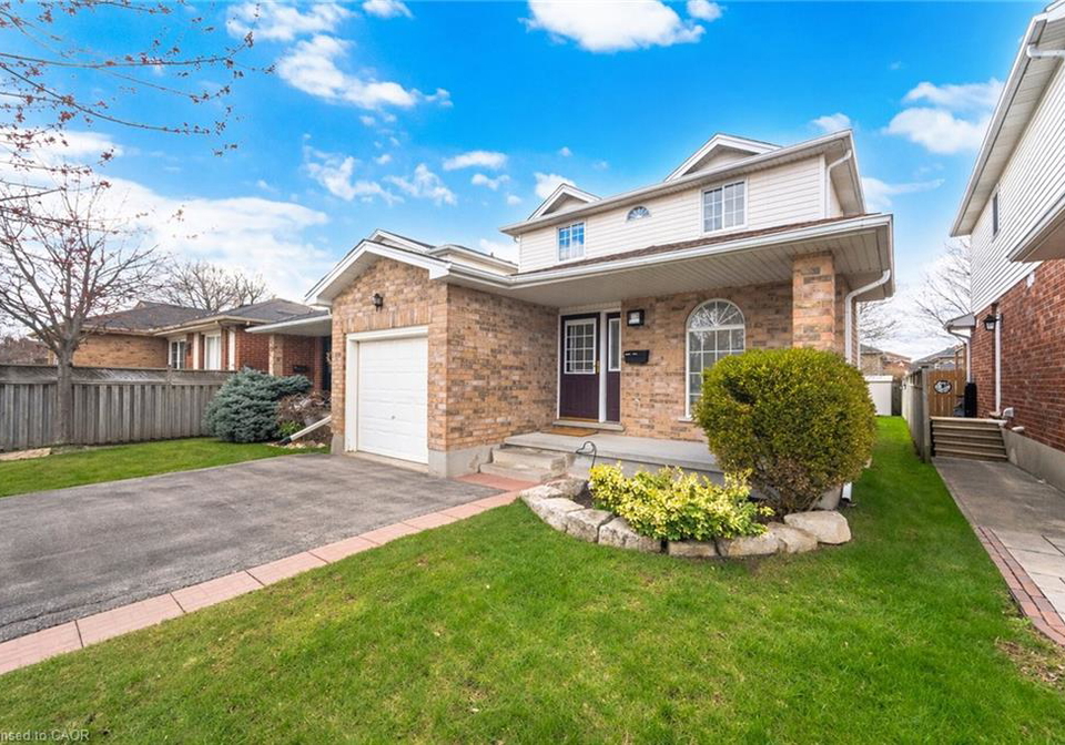 234-country-club-drive-guelph-ontario-40838606