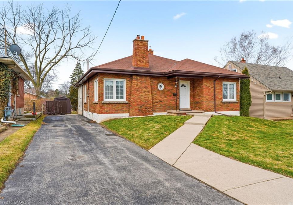 192-ewen-road-hamilton-ontario-40838632