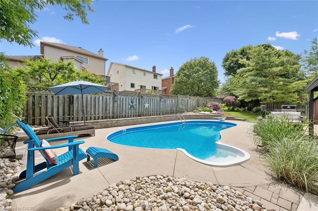 39-celia-crescent-guelph-ontario-40838638