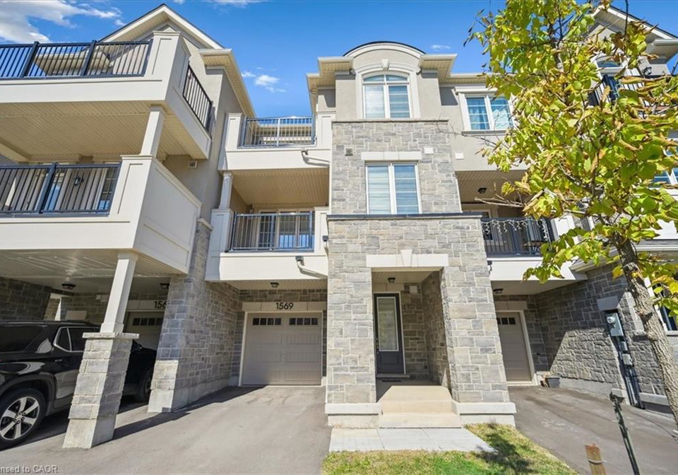 1569-denison-place-milton-ontario-40838646