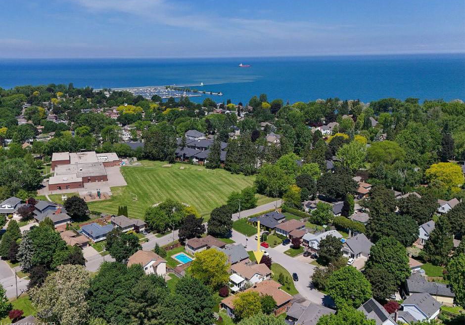 6-barbara-place-st-catharines-ontario-40838658