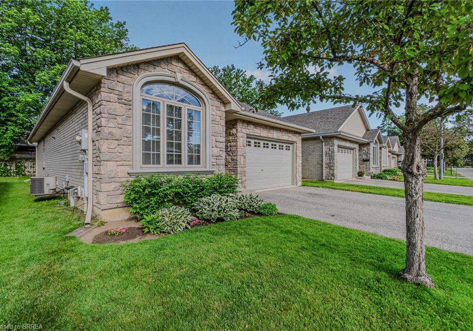 54-glenwood-drive-brantford-ontario-40838663