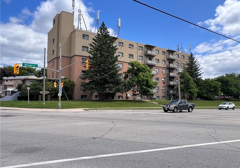 283-fairway-road-n-kitchener-ontario-40838667