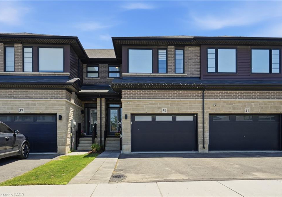 39-bellhouse-avenue-brantford-ontario-40838679