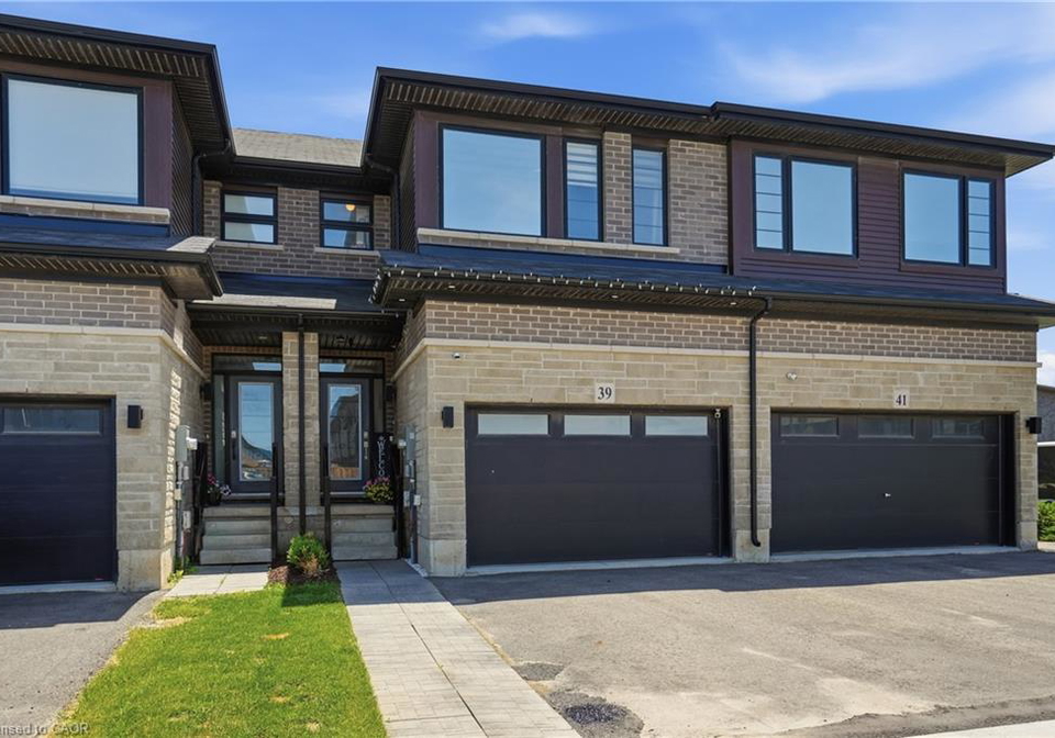 39-bellhouse-avenue-brantford-ontario-40838679