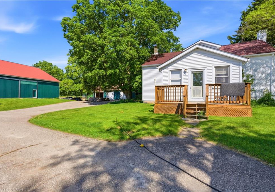 5116-third-line-guelph-ontario-40838687