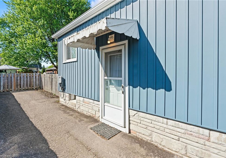 19-bridge-street-st-catharines-ontario-40838703