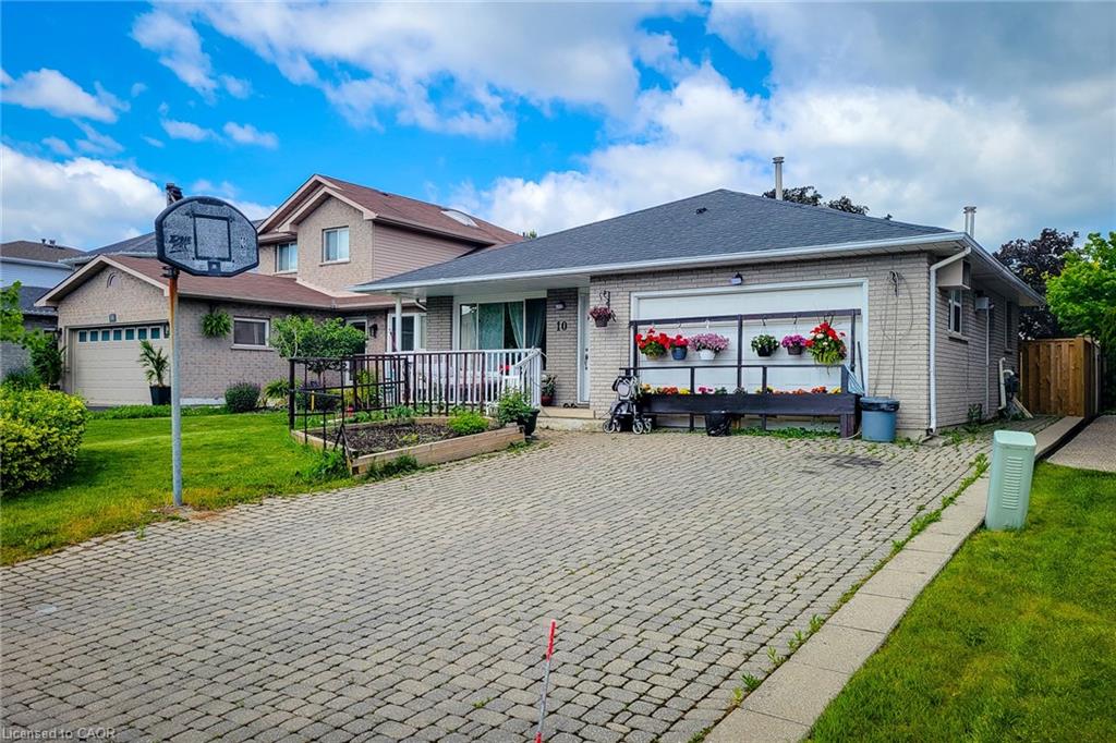 10-lancer-court-hamilton-ontario-40838711