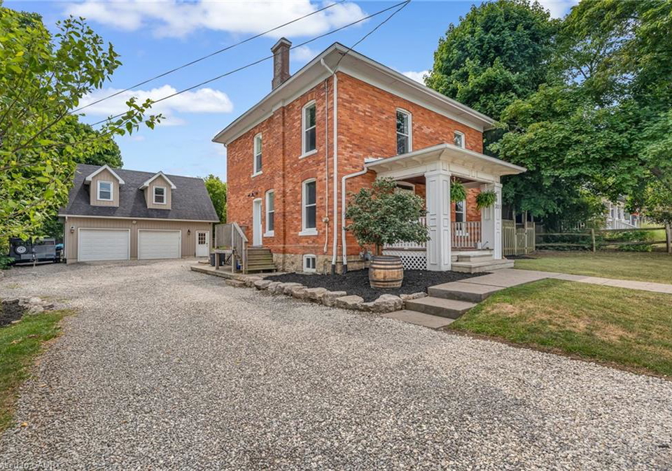 303-canborough-street-smithville-ontario-40838752