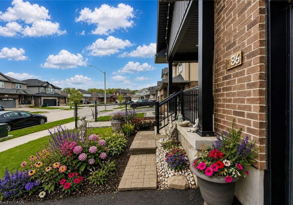 86-woodberry-crescent-elmira-ontario-40838759