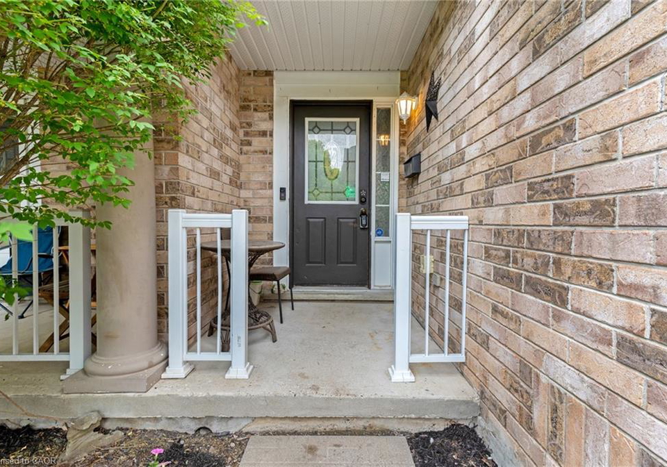 60-werstine-terrace-cambridge-ontario-40838774
