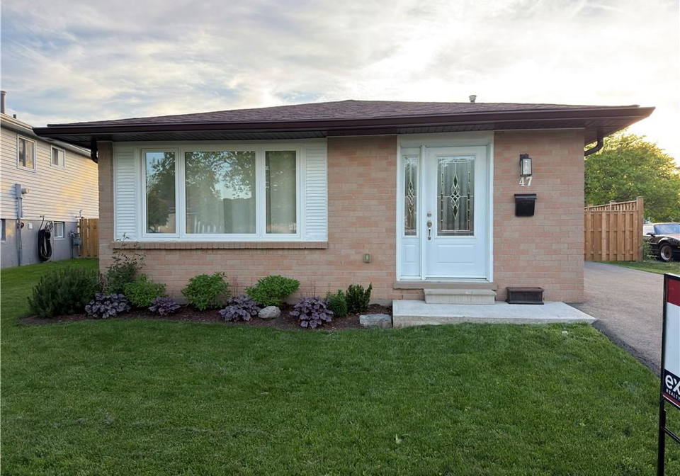 47-odessa-street-stoney-creek-ontario-40838782