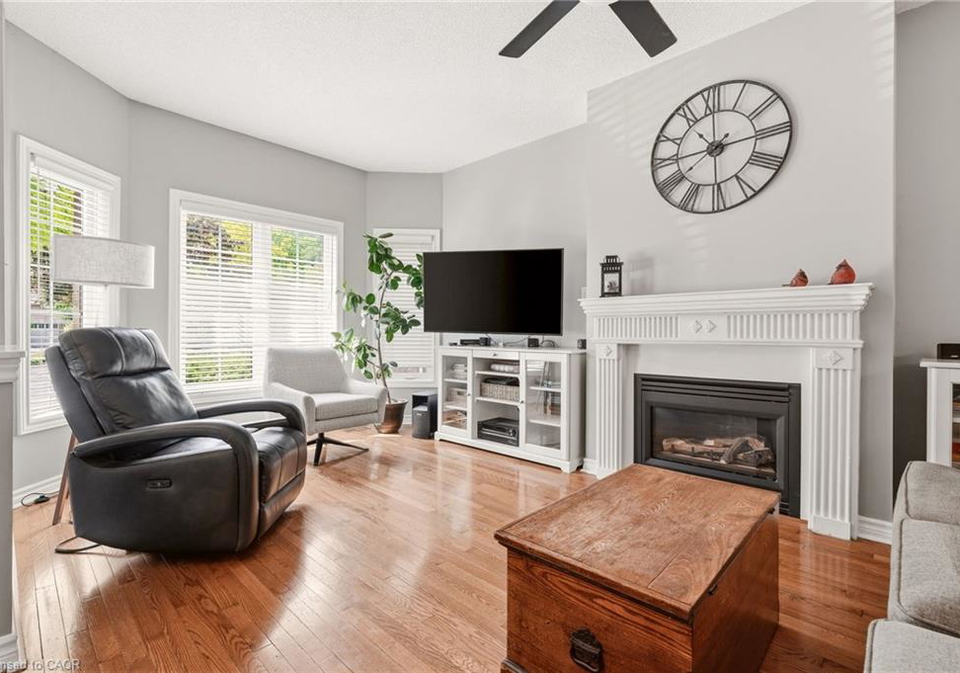 78-sumac-court-grimsby-ontario-40838792