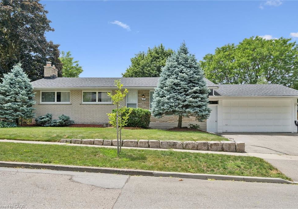 221-willowdale-avenue-waterloo-ontario-40838805