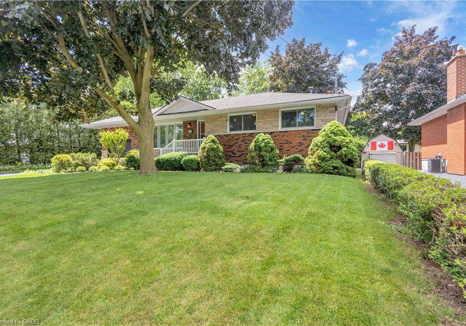 99-fife-street-e-caledonia-ontario-40838823