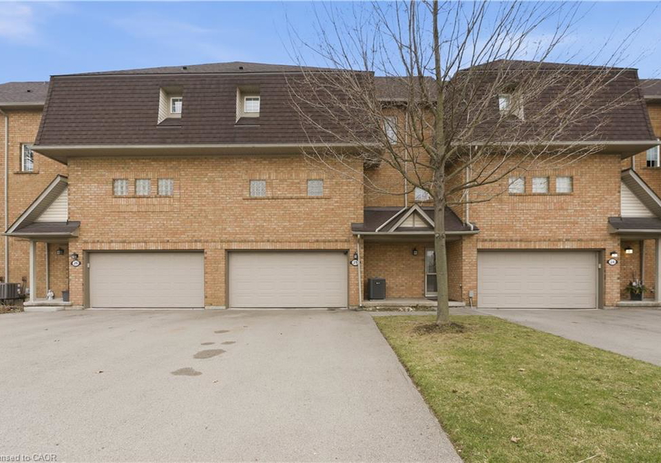 100-beddoe-drive-hamilton-ontario-40838827