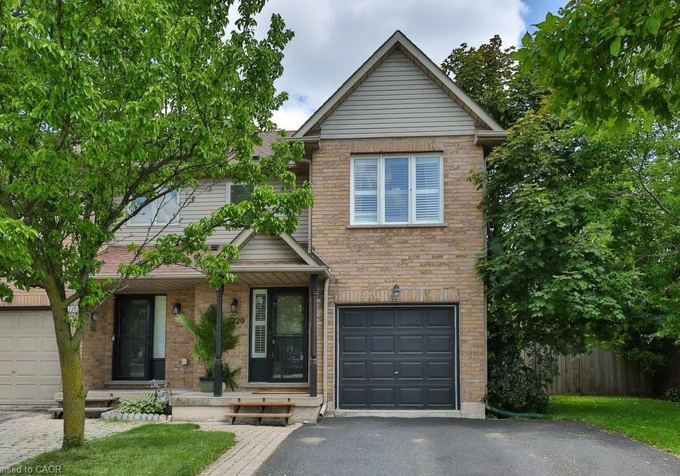 1229-blanshard-drive-burlington-ontario-40838883