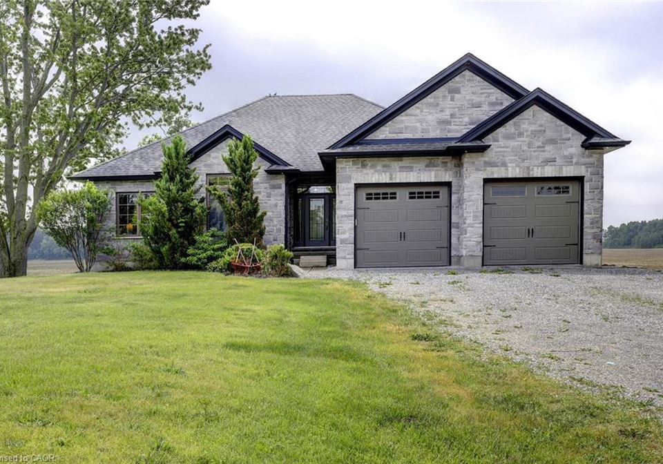 1750-concession-8-townsend-waterford-ontario-40838884